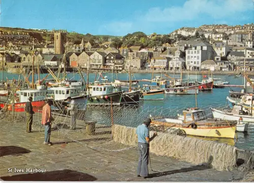 B100414 st ives harbour ship bateaux uk