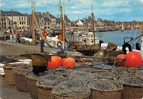 BR53239 St Vaast le hougue le port ship bateaux Frankreich