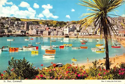 BR92421 st ives cornwall ship bateaux uk