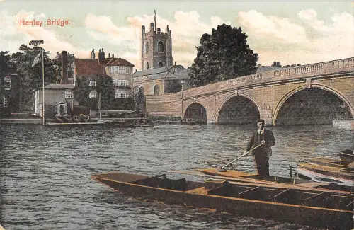 uk18348 henley bridge uk