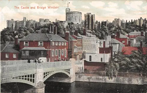 uk26808 castle and bridge windsor uk