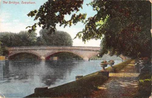 uk12227 the bridge evesham uk