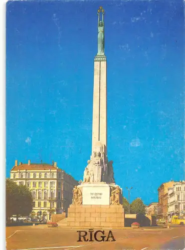 B109456 Lettland Riga Denkmal Statuen Auto Autos