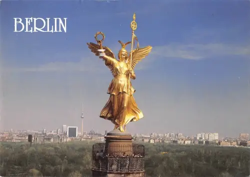 BT15454 Berlin Siegessaule blick nach osten Germany
