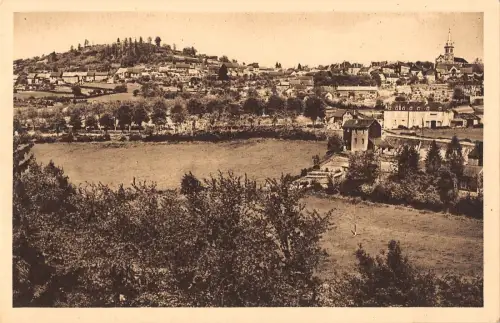 BF7080 chateau chinon vue panoramique suyr le chateau france Frankreich