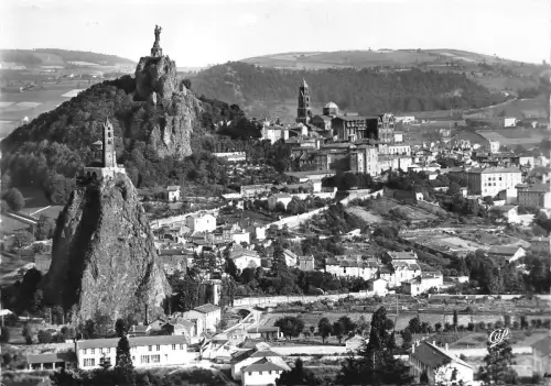 BR7777 Le Puy Vue generale france