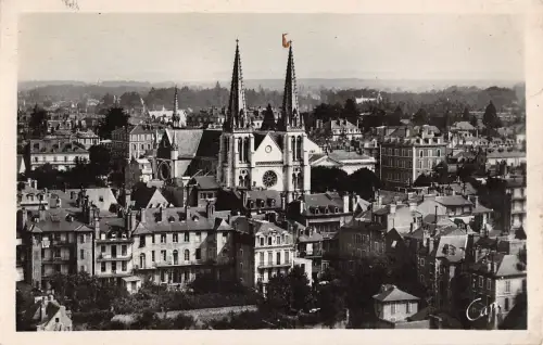 BR53492 Pau Vue vers l eglise st jacques Frankreich