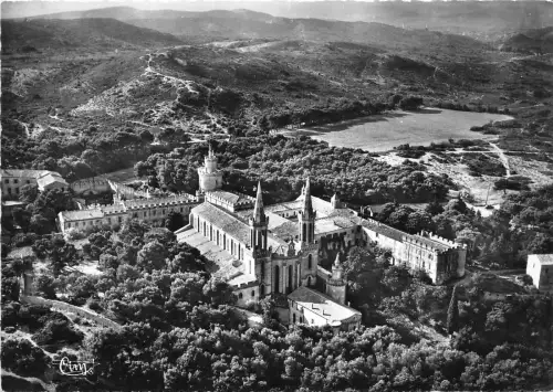 BR19924 St michel de Frigolet vue generale de l abbaye provencale france