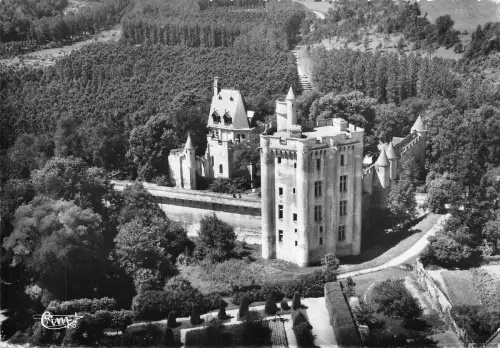 BR20851 Vez vue aerienne du chateau France