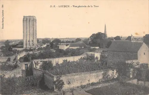 B104909 France Loudun Vue generale de la Tour Panorama Tower