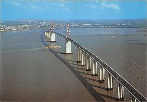 BT7978 vue aerienne du pont Saint nazaire Saint brevin France