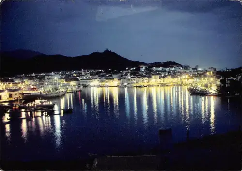 BT5673 Port Vendres vue de nuit France