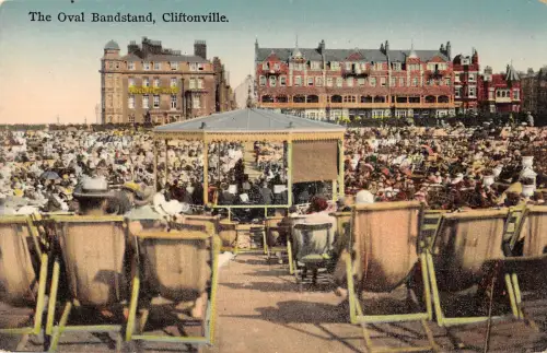 uk29824 ovaler Bandständer Cliftonville UK