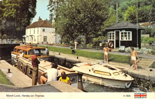 uk2306 marsh lock henley on thames uk ship bateau