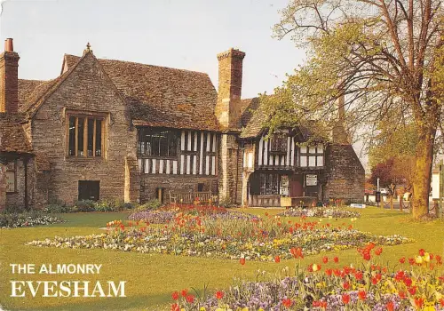 B100972 the almonry evesham uk