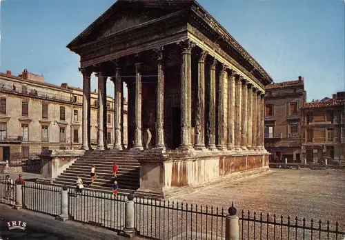 BT6275 Nimes la maison carree Frankreich
