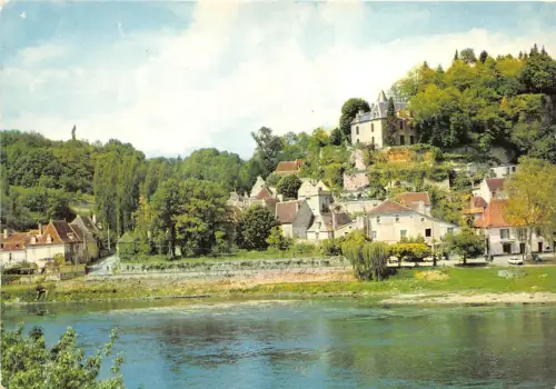 BR25956 Limeuil le villahe au cofluent de la Dordogne france