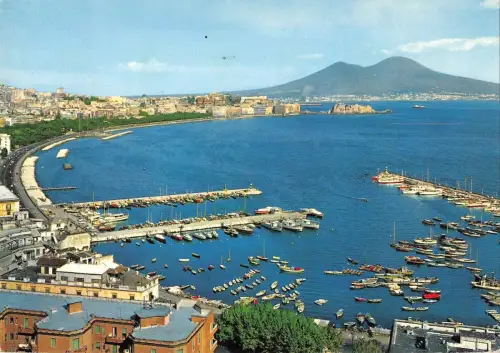 BT0447 Napoli marina di mergellina Italien