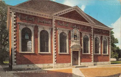 BR77558 Schule Winchester College UK 14x9cm