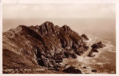 BR101408 point de la moye guernsey real photo uk