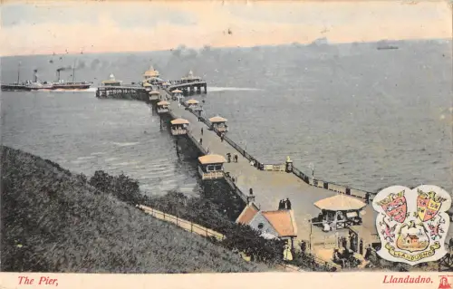 uk29288 the pier llandudno wales uk