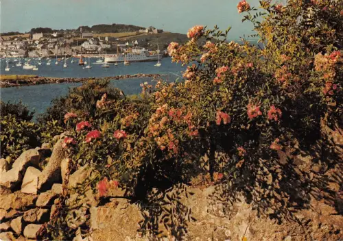 BR82429 st mary s isles of scilly seaways uk