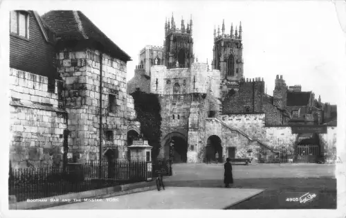 BR46799 Bootham Bar und das Münster York England