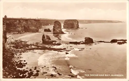 BR99712 the rocks and bay marsden real photo uk