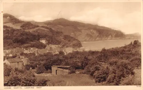 uk15829 combe martin echtfoto uk