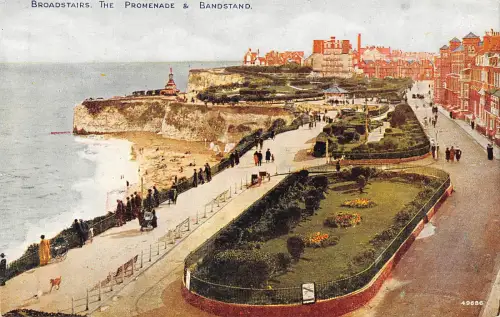 uk13009 promenade and bandstand broadstairs uk