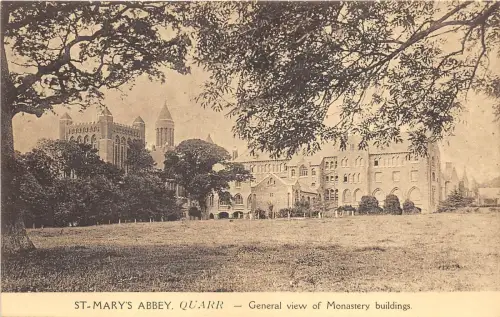 BR59323 St Mary s Abbey Quarr Gesamtansicht der Klostergebäude UK
