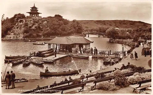 uk12595 peasholm lake scarborough echtfoto uk