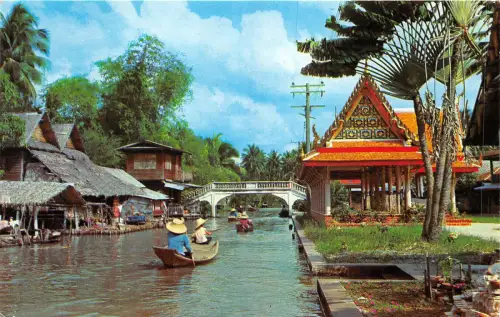 US6030 schöner Blick auf den Klongkanal in Bangkok Thailand Boot