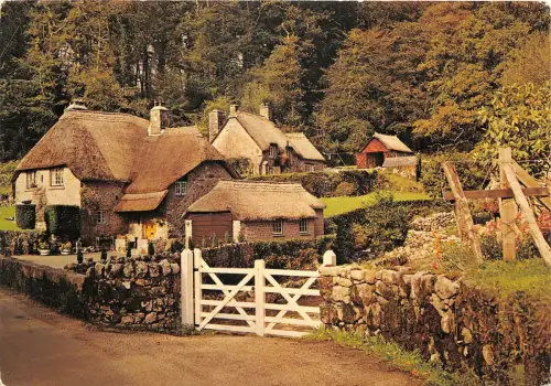 uk45301 lady chase cottages buckland in the moor dartmoor devon uk