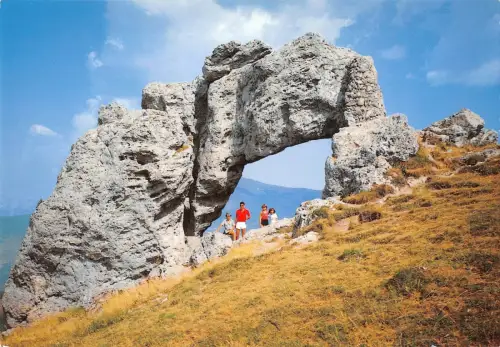 BT4895 Dauphine la pierre perce Frankreich