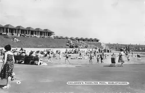 uk14420 Kinder Planschbecken Mablethorpe Echtfoto UK