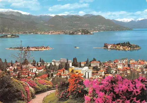 BT0202 Stresa Lago maggiore panoram con le isole borromee Italien