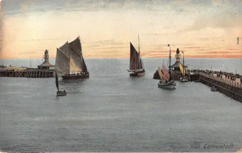 uk13329 harbour head loweroft uk