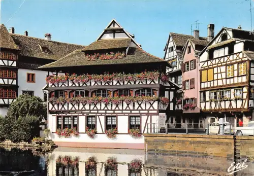 BR85023 strasbourg bas rhin dans la petite france