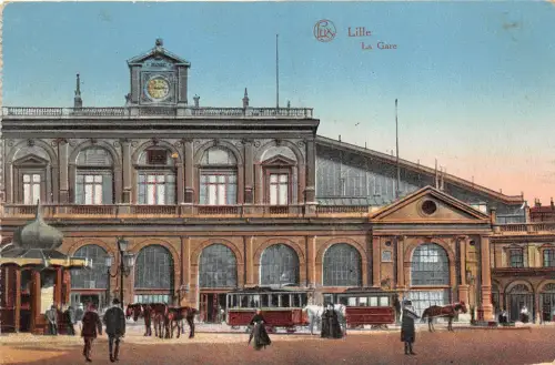 BG25961 lille la gare france