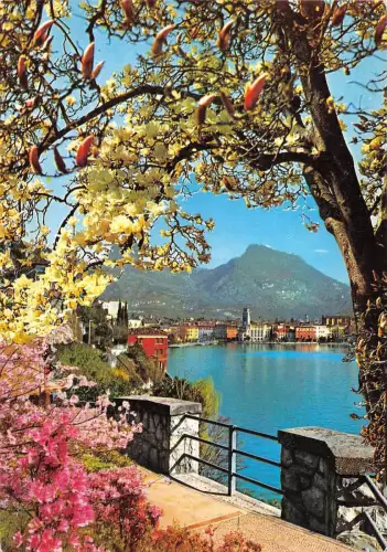 BT7102 Riva del garda Lago di garda primavera Italien