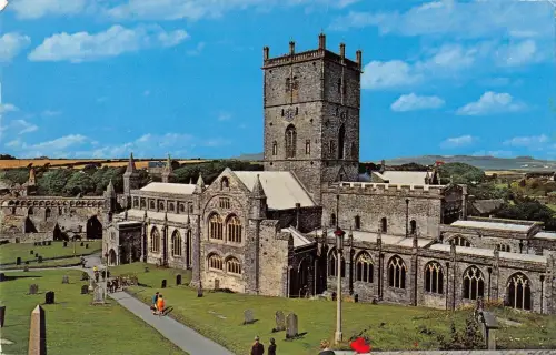 BR66785 the cathedral st david s pembs wales 14x9cm
