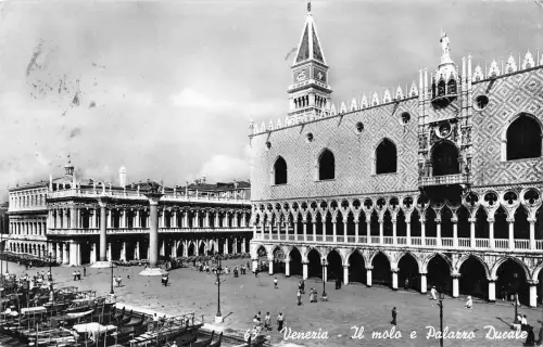 BR51940 Venezia il molo e palazzo ducale Italien
