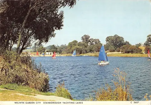 B96834 welwyn garden city stanborough yachting lakes uk