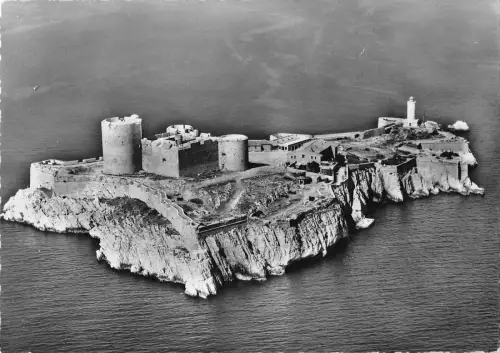 BT7018 Vue aerienne du chateau d If Marseille Frankreich