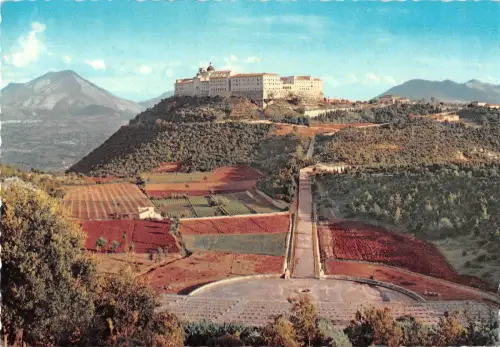 BT2739 Montecassino lato nord ovest e cimitero militare polacco Italien