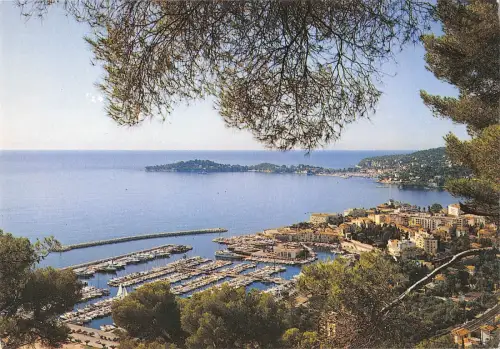 BT6948 Le metropole hotel et restaurant au bord de la mer Beaulieu France