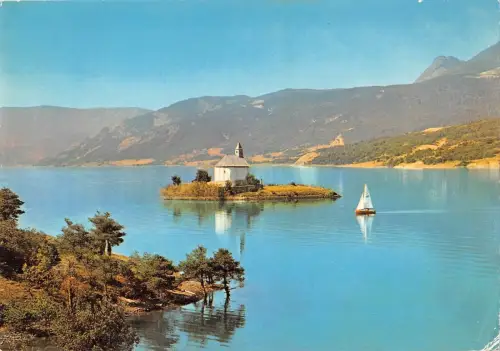 BT8666 Lac de Serre Poncon la chapelle de St michel de prunieres Frankreich
