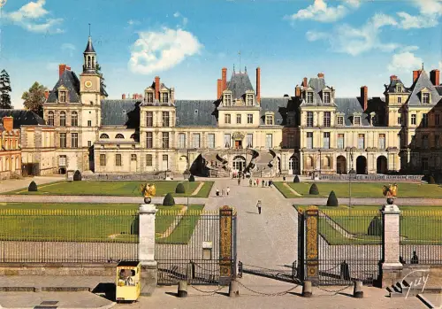 BT4940 Fontainebleau le palais France