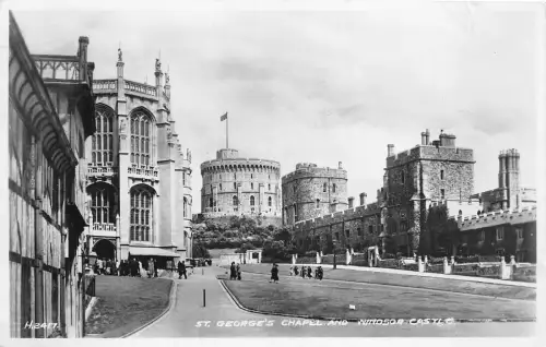 BR61137 St George Chapel and Windsor Castle Echtfoto UK